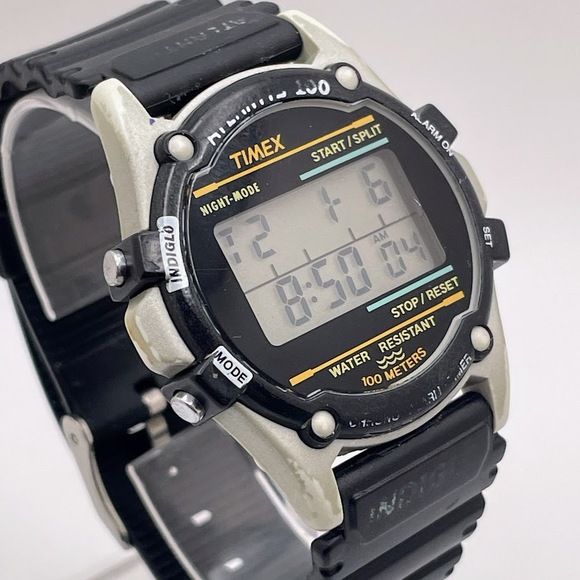 Timex Vintage Atlantis 100 Men's Digital Watch - Picture 5 of 6